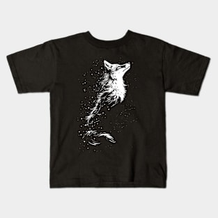 Wolf looking up Kids T-Shirt